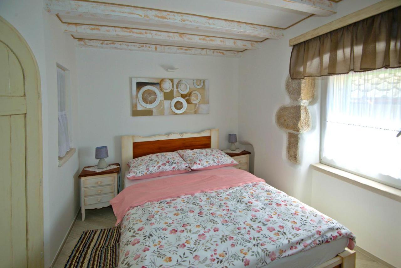 Apartment Sanjin More Antique バスカ エクステリア 写真